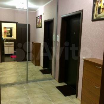 Сдается 1-комнатная квартира, 44 м²