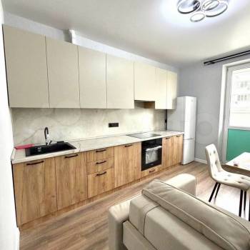 Сдается 1-комнатная квартира, 46 м²