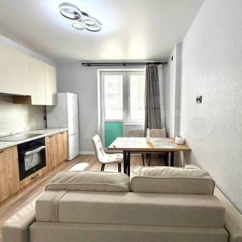 Сдается 1-комнатная квартира, 46 м²