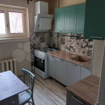 Сдается 1-комнатная квартира, 43 м²