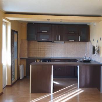 Продается 1-комнатная квартира, 42,3 м²
