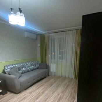 Сдается 1-комнатная квартира, 37,8 м²