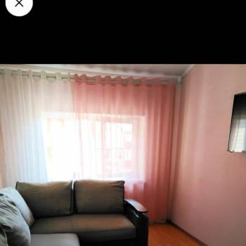 Продается 1-комнатная квартира, 35 м²