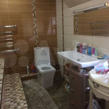 Продается 3-х комнатная квартира, 137,2 м²