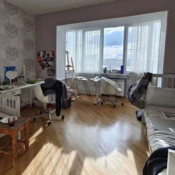 Продается 3-х комнатная квартира, 102 м²