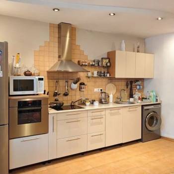 Продается 3-х комнатная квартира, 102 м²
