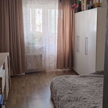 Продается 1-комнатная квартира, 61,2 м²