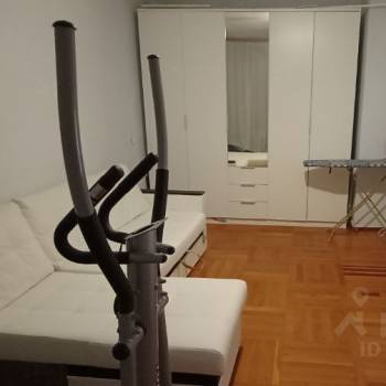 Продается 1-комнатная квартира, 34 м²