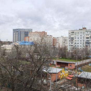 Продается Многокомнатная квартира, 74,9 м²
