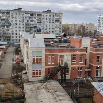 Продается Многокомнатная квартира, 74,9 м²