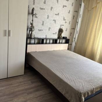 Продается Многокомнатная квартира, 74,9 м²