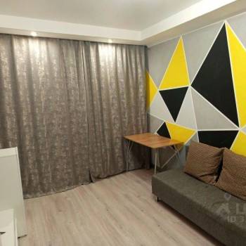 Сдается 1-комнатная квартира, 45 м²