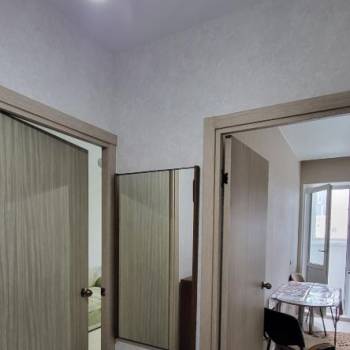 Сдается 1-комнатная квартира, 39 м²