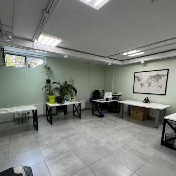Продается Нежилое помещение, 142,5 м²