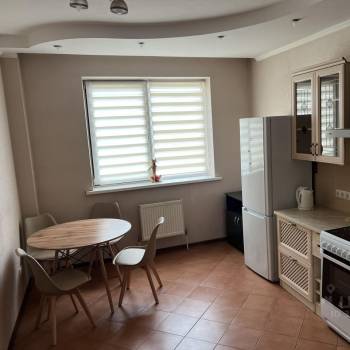 Сдается 1-комнатная квартира, 46,2 м²