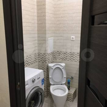Продается 1-комнатная квартира, 38 м²