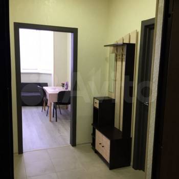 Продается 1-комнатная квартира, 38 м²