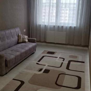 Сдается 2-х комнатная квартира, 60 м²