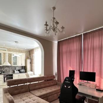 Сдается 1-комнатная квартира, 46 м²