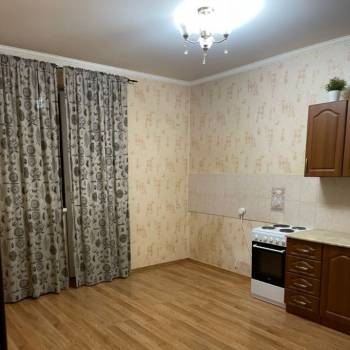 Сдается 1-комнатная квартира, 54 м²