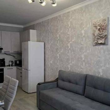 Сдается 1-комнатная квартира, 38 м²