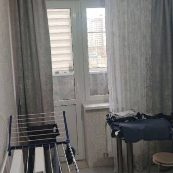 Продается 1-комнатная квартира, 35 м²