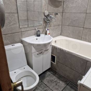 Продается 3-х комнатная квартира, 54 м²