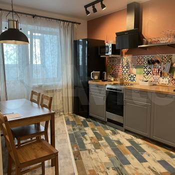 Продается 1-комнатная квартира, 45,3 м²