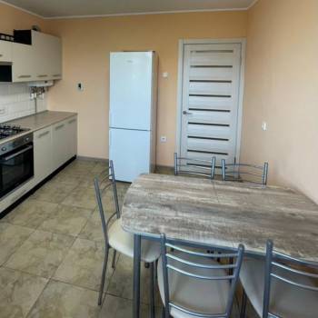 Продается 1-комнатная квартира, 39,7 м²