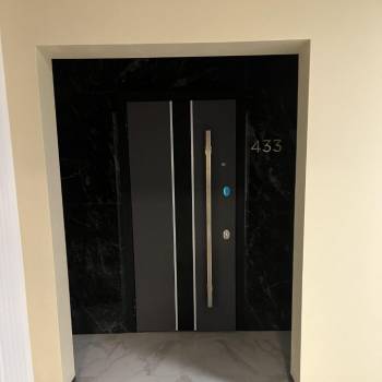 Продается 3-х комнатная квартира, 127 м²