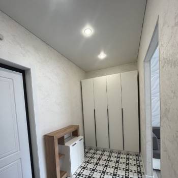 Продается 1-комнатная квартира, 38 м²