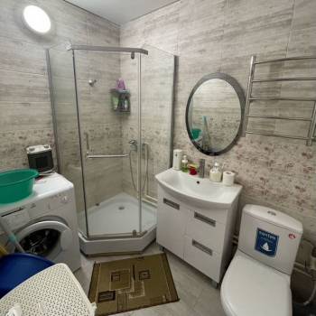 Продается 1-комнатная квартира, 37 м²