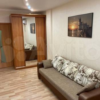 Сдается 1-комнатная квартира, 48 м²