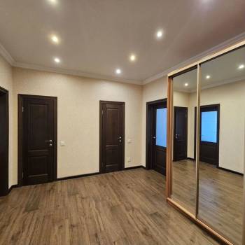 Сдается 2-х комнатная квартира, 70 м²
