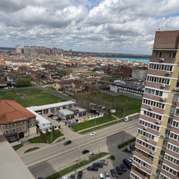 Продается 1-комнатная квартира, 42,9 м²