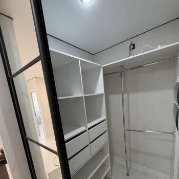 Продается 1-комнатная квартира, 42,9 м²