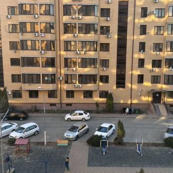 Продается 1-комнатная квартира, 40 м²