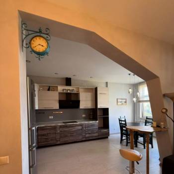 Продается 3-х комнатная квартира, 90 м²