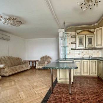 Продается 3-х комнатная квартира, 66,4 м²