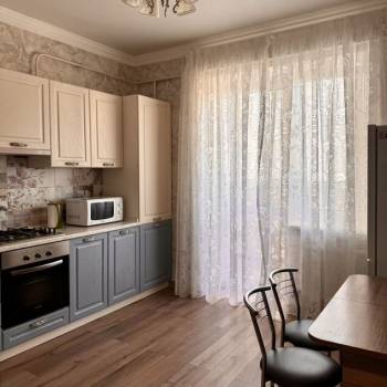 Сдается 1-комнатная квартира, 38,8 м²