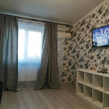 Продается 1-комнатная квартира, 36 м²