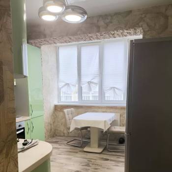 Продается 1-комнатная квартира, 39 м²