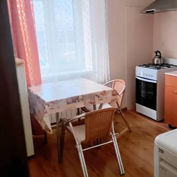 Сдается 1-комнатная квартира, 35 м²