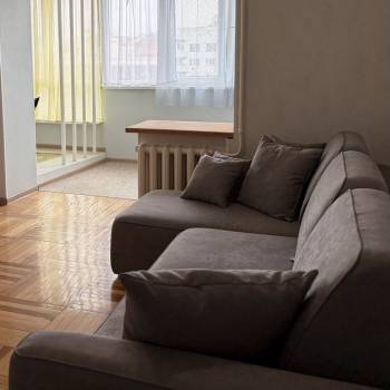 Сдается 2-х комнатная квартира, 60 м²