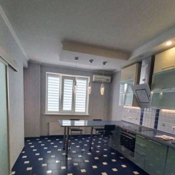 Продается 3-х комнатная квартира, 100 м²