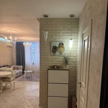 Продается 1-комнатная квартира, 47 м²