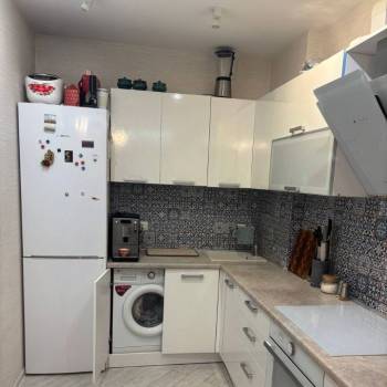 Продается 1-комнатная квартира, 47 м²