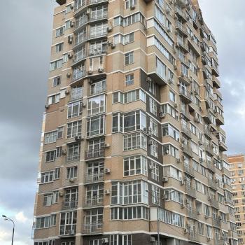 Продается 1-комнатная квартира, 46 м²