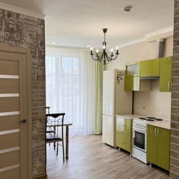 Сдается 1-комнатная квартира, 44 м²