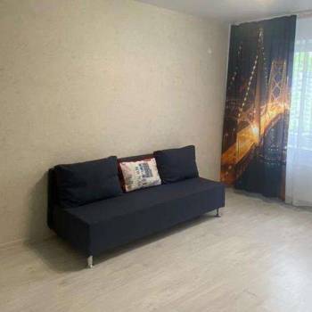 Сдается 1-комнатная квартира, 37 м²